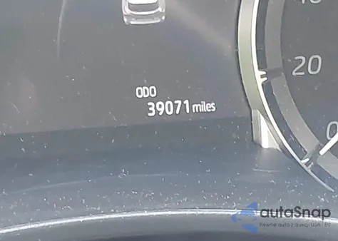 2022 Toyota Highlander Xle z USA, uszkodzony, nr VIN 5TDGZRBH2NS165936